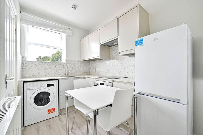 Studio To Rent In Uxbridge Road, Shepherd's Bush, London, W12