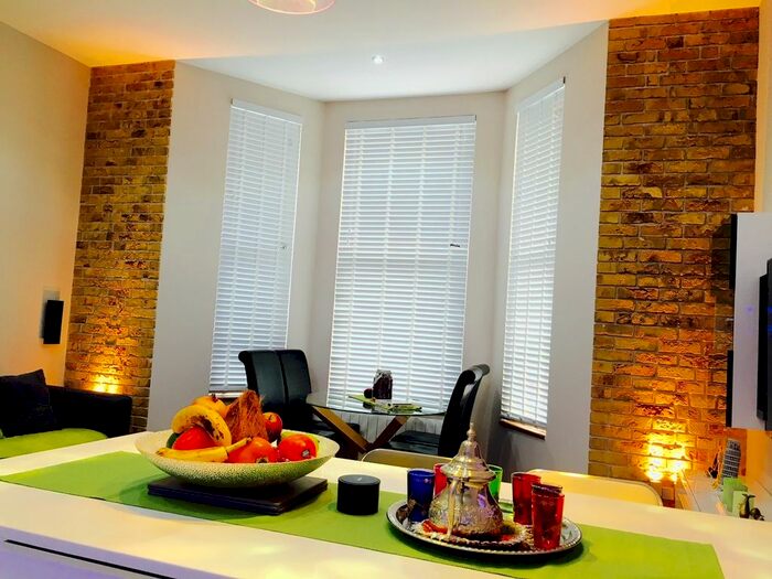 2 Bedroom Flat To Rent In Anerley Park, London, SE20