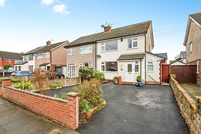 4 Bedroom Semi Detached House For Sale In Altcar Lane, Formby, Liverpool, Merseyside, L37