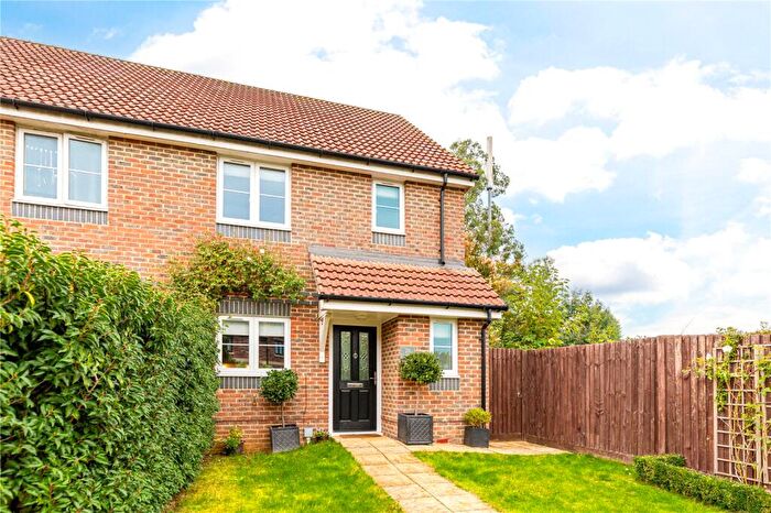 3 Bedroom Semi-Detached House For Sale In Crown Close, Pewsey, Wiltshire, SN9
