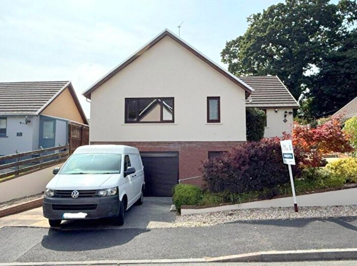 3 Bedroom Bungalow For Sale In Oakwood Grove, Haverfordwest, Pembrokeshire, SA61
