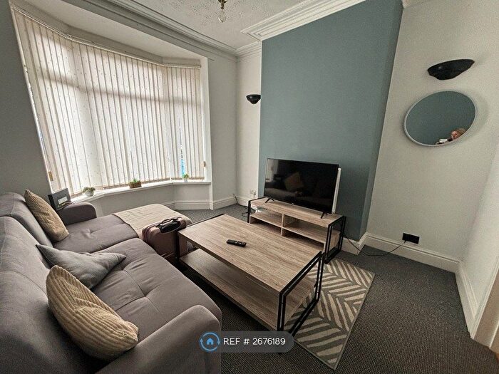 2 Bedroom Terraced House To Rent In Riversdale, Hull, HU9