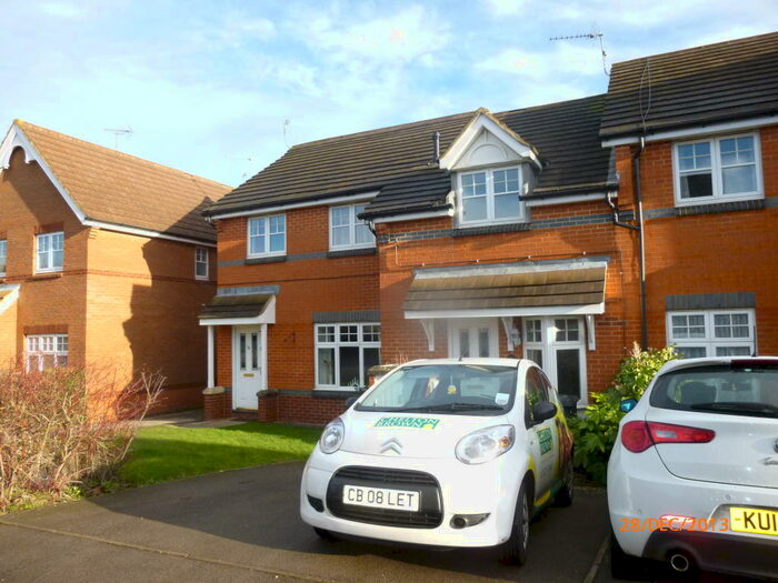 2 Bedroom House To Rent In Meadow Close, Daventry, Northants, NN11
