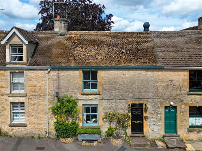3 Bedroom Town House For Sale In Stow On The Wold, Gloucestershire, GL54