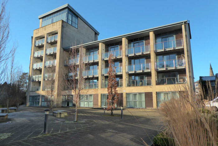 2 Bedroom Flat To Rent In Mill View House, LA1