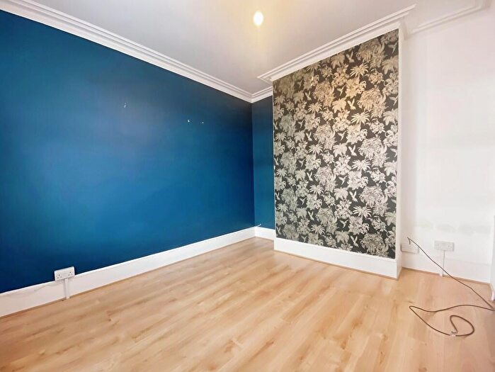 1 Bedroom Terraced House To Rent In Rugby Road, Southsea, PO5