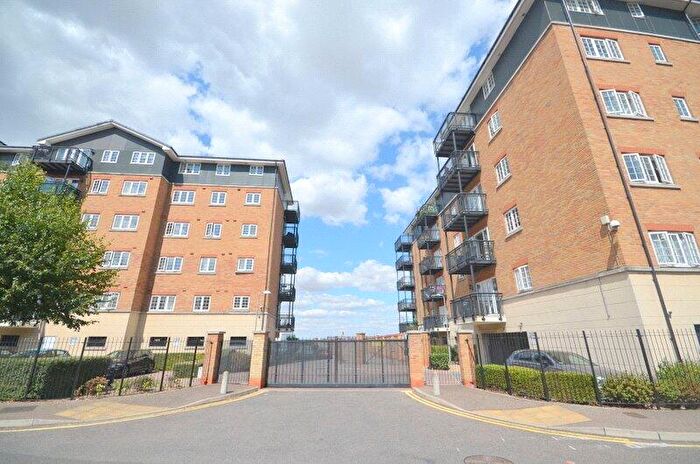 2 Bedroom Apartment To Rent In Clifton Marine Parade, Gravesend, DA11
