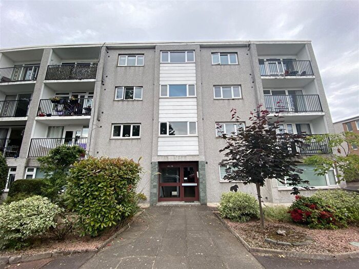 2 Bedroom Flat To Rent In Hay Street, Perth, PH1