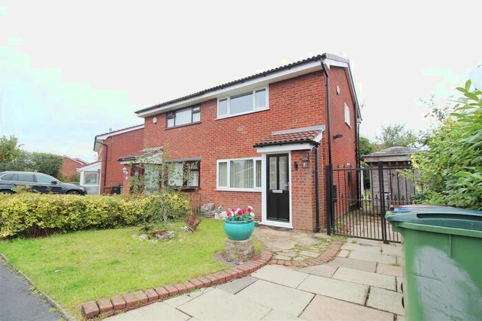 2 Bedroom Semi-Detached House To Rent In Hebden Avenue, Bredbury, Stockport, SK6