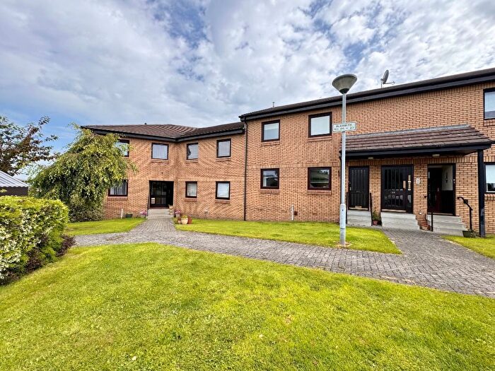 2 Bedroom Flat To Rent In Blairbeth Court, Burnside, Glasgow, G73