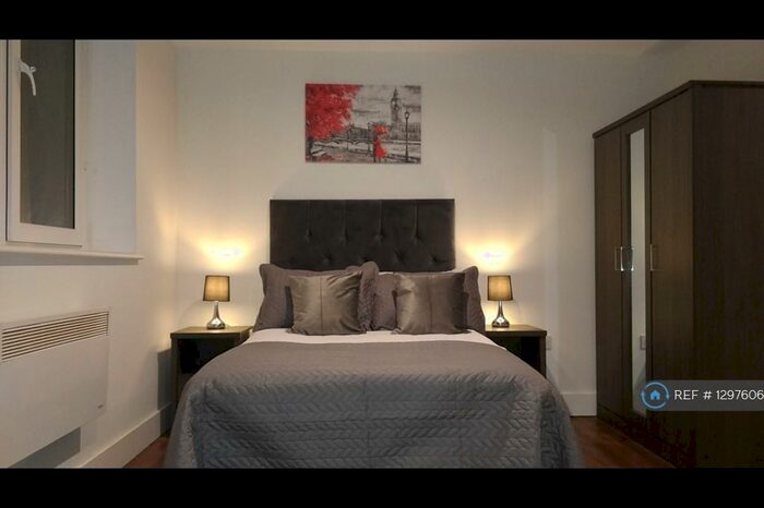 Studio To Rent In Stafford St, Stafford, ST16