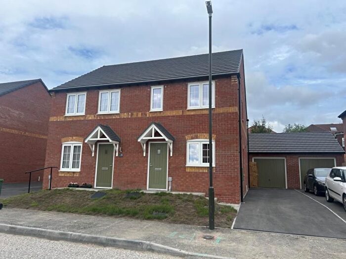 3 Bedroom Semi-Detached House To Rent In Burmese Road, Pinxton, Nottingham, NG16