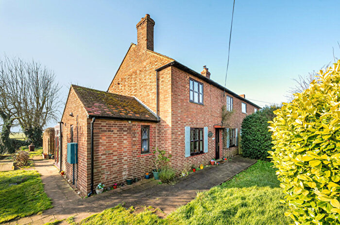 3 Bedroom Semi Detached House For Sale In West Fen Drove, Turves, PE7