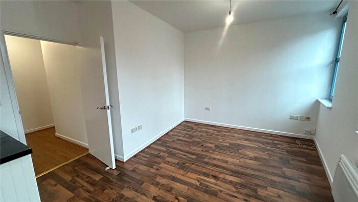2 Bedroom Apartment To Rent In Lansdowne Road, Leicester, LE2