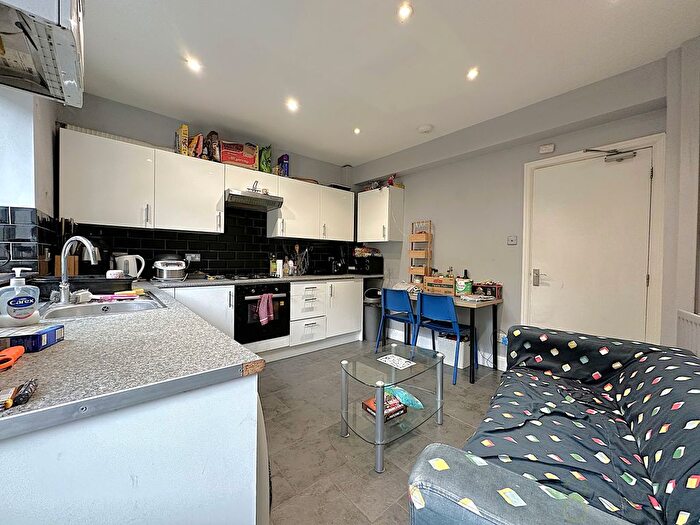 5 Bedroom Terraced House To Rent In Newmarket Road, Brighton, East Sussex, BN2