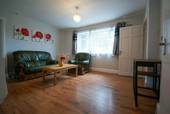 2 Bedroom Terraced House To Rent In Heneage Place, Birmingham, B7