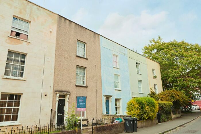 1 Bedroom Flat To Rent In Bath Buildings, Bristol, BS6