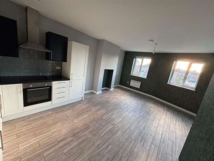 1 Bedroom Flat To Rent In Nelson Road, Twickenham, TW2