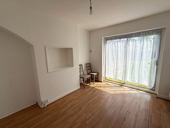 3 Bedroom Terraced House To Rent In Hodder Drive, Greenford, Greater London, UB6