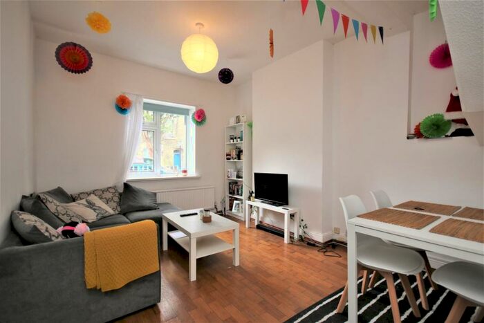 4 Bedroom Maisonette To Rent In Witley Road, N19