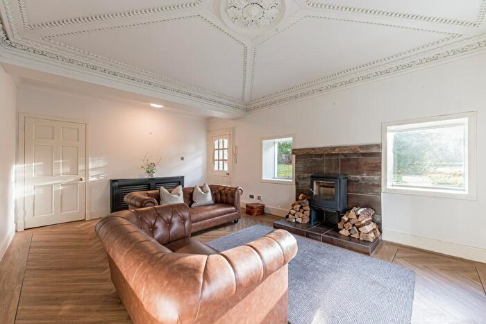 1 Bedroom Cottage To Rent In Springfield Road, Barrhead, East Renfrewshire, G78