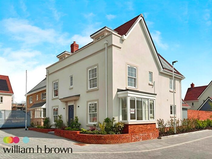 5 Bedroom Detached House To Rent In Windermere Way, Hanningfield Park, Rettendon Common, CM3