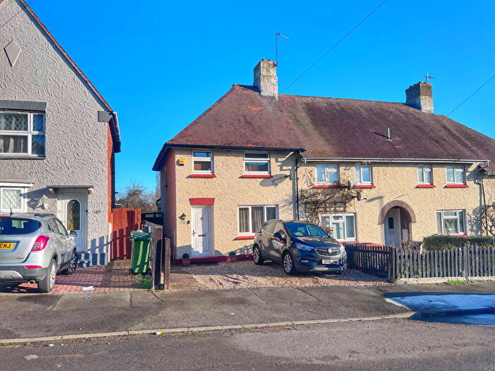 3 Bedroom End Of Terrace House To Rent In Birchfield Road, Wellingborough, NN8