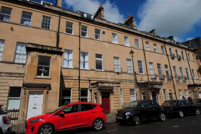 2 Bedroom Flat For Sale In Marlborough Buildings, Bath, BA1