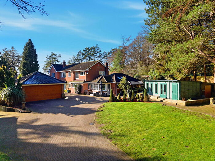 4 Bedroom Detached House For Sale In Spruce Lodge, Hagnook Wood, Ravenshead, NG15