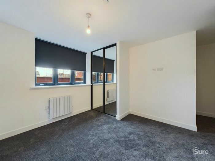 2 Bedroom Flat To Rent In Scala House, Fleet Street, Burton-On-Trent, Staffordshire, DE14