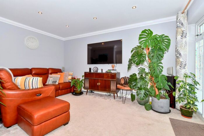 3 Bedroom Semi-Detached House For Sale In Bell Way, Kingswood, Maidstone, Kent, ME17