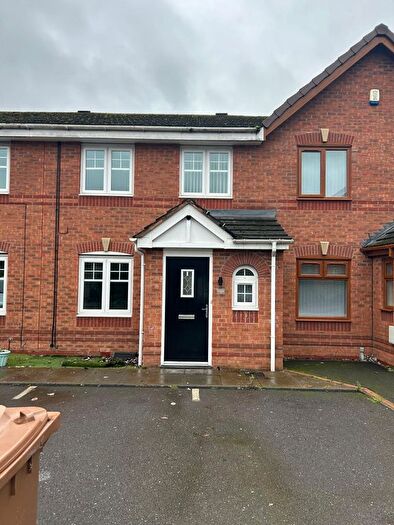 3 Bedroom Terraced House To Rent In Squires Grove, Willenhall, WV12