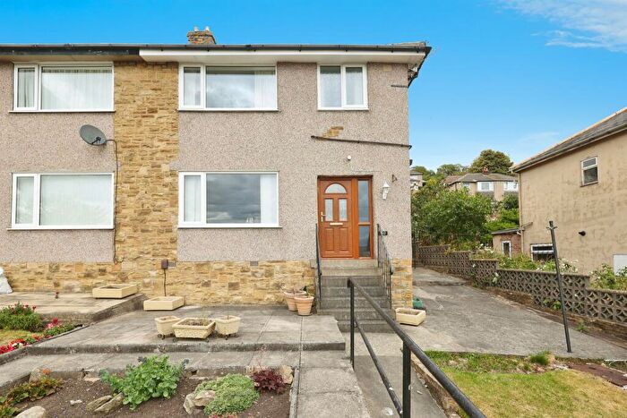 3 Bedroom Semi-Detached House For Sale In Scott Lane West, Riddlesden, Keighley, BD20