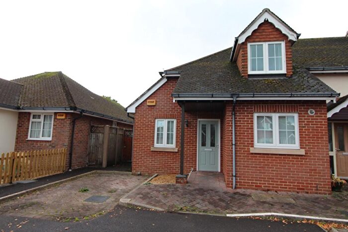 2 Bedroom Property To Rent In Chewton Mews, Walkford, BH23