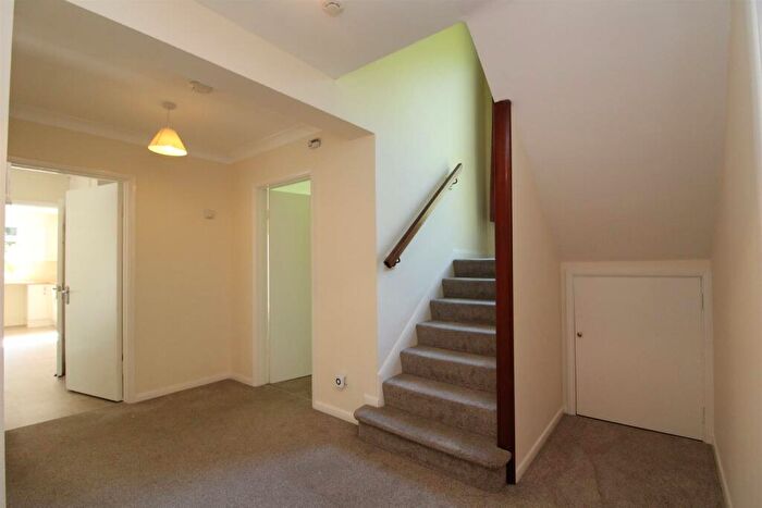 4 Bedroom Detached House To Rent In High Street North, Stewkley, LU7