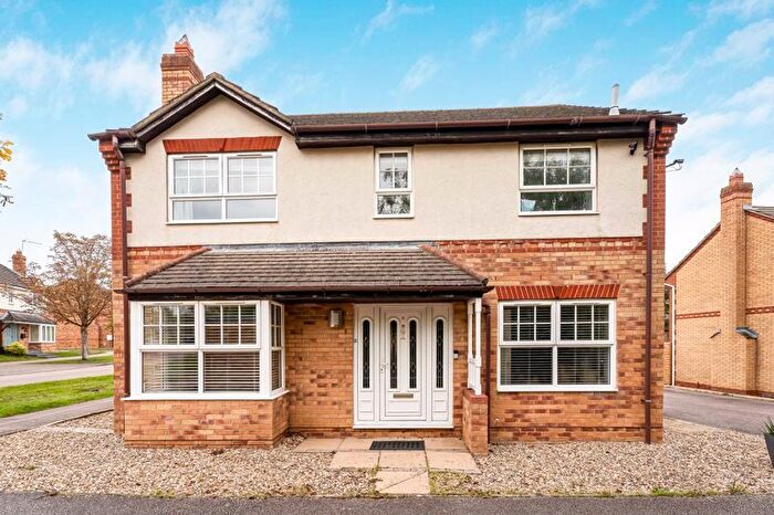 4 Bedroom Detached House For Sale In Bowland Drive, Emerson Valley, Milton Keynes, MK4