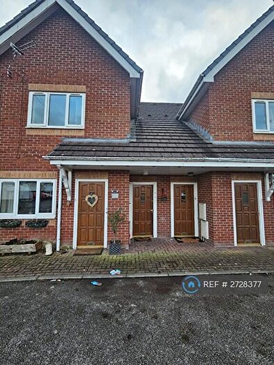 2 Bedroom Flat To Rent In Fletcher Street, Little Lever, Bolton, BL3