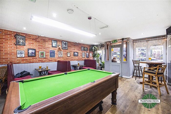 Property To Rent In St James's Street, London, E17