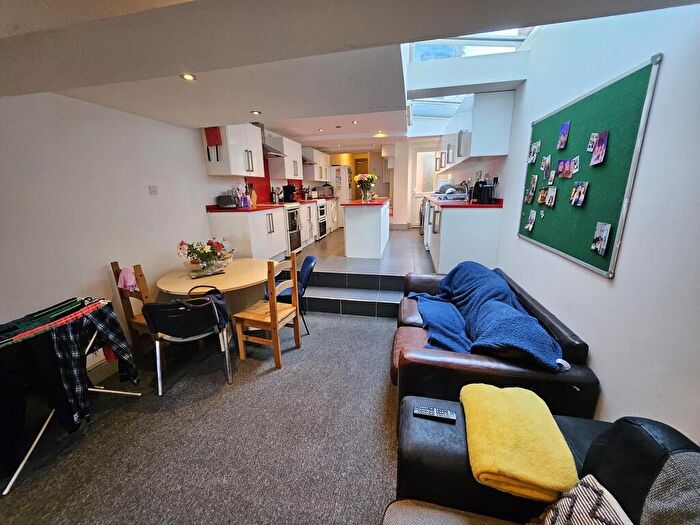 8 Bedroom Terraced House For Sale In Fully Occupied Student Accommodation - Selly Hill Road, Selly Oak, B29