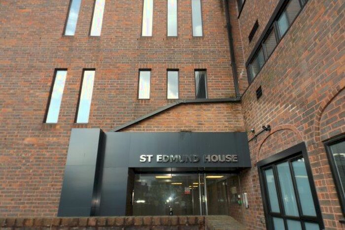 2 Bedroom Flat To Rent In Rope Walk, Ipswich, IP4