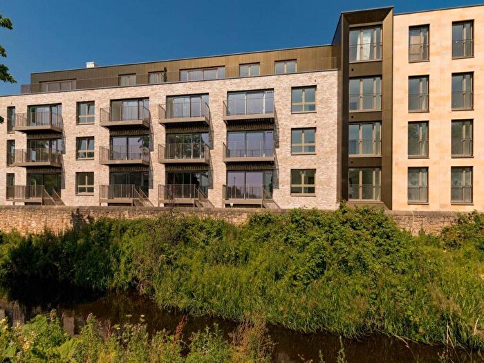 3 Bedroom Flat For Sale In Murrayfield Park, Corstorphine Road, Edinburgh, EH12