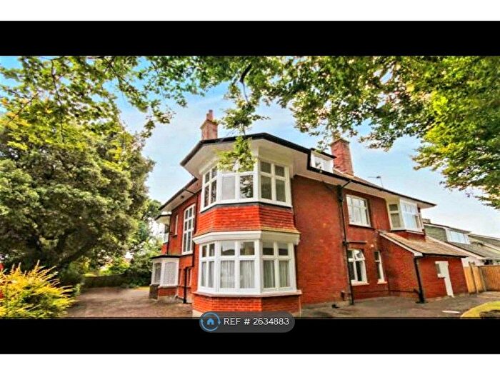 1 Bedroom Flat To Rent In Queens Park Gardens, Bournemouth, BH8