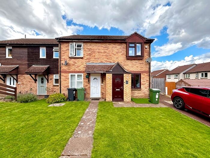 2 Bedroom Terraced House To Rent In Maidstone, ME15