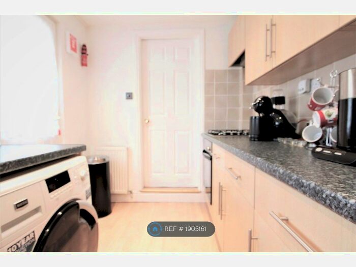 1 Bedroom Flat To Rent In Star Road, Caversham, Reading, RG4