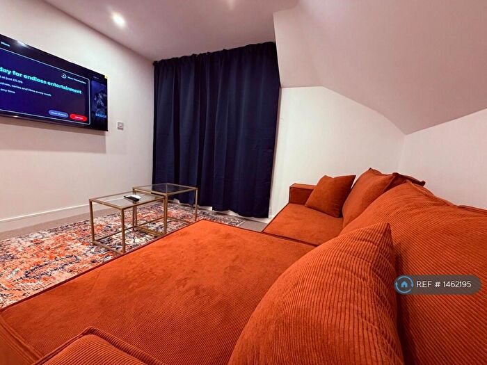 1 Bedroom Flat To Rent In Biggin Street, Dover, CT16