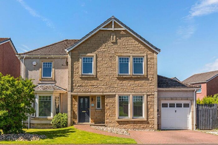 4 Bedroom Detached House For Sale In Orchard Way, Inchture, Perth, PH14