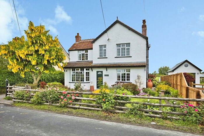 4 Bedroom Detached House For Sale In The Causeway, Mark, Highbridge, TA9