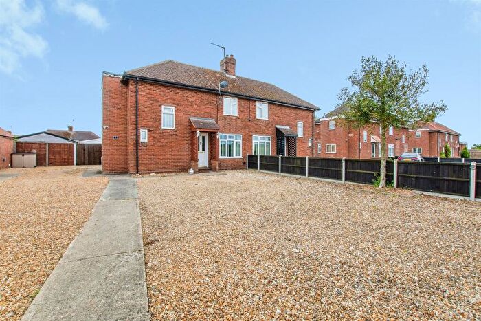 2 Bedroom Semi-Detached House For Sale In Tolls Lane, Holbeach, Spalding, PE12