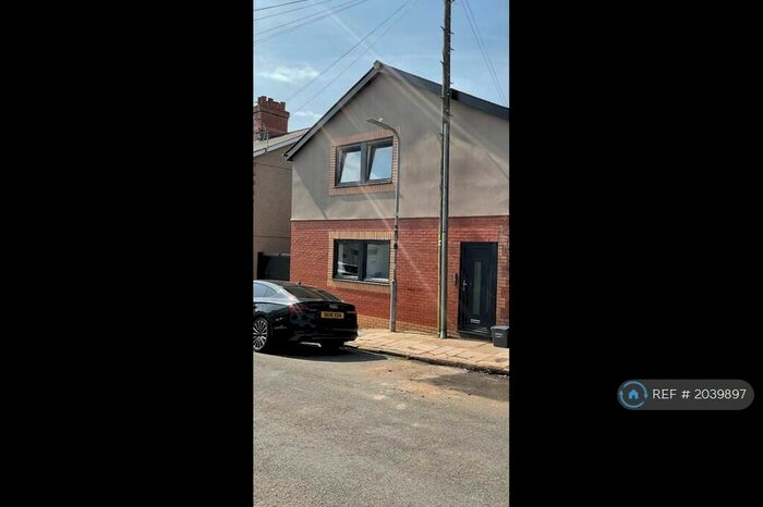 1 Bedroom Flat To Rent In Jenner Street, Barry, CF63