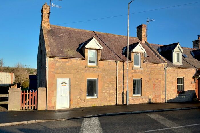 2 Bedroom End Of Terrace House For Sale In Main Street, Reston, TD14